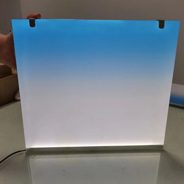 Aqpet EOS RGB App Edition Pannello Led Retroilluminato Con Controllo In App Per Acquari 60x36 cm